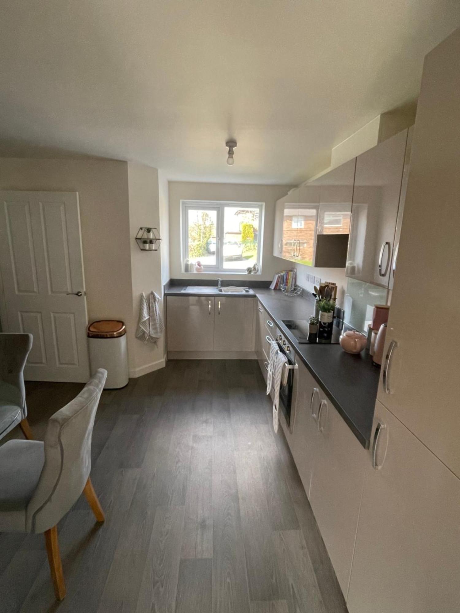 2 Bedroom House Leeds (West Yorkshire)